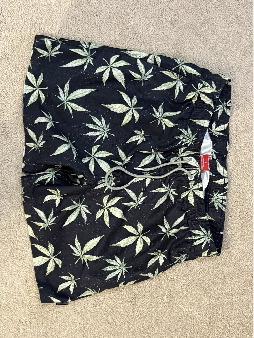Ring of Fire Men’s Size M Black Cannabis Leaf Print Swim Board Shorts Drawstring
